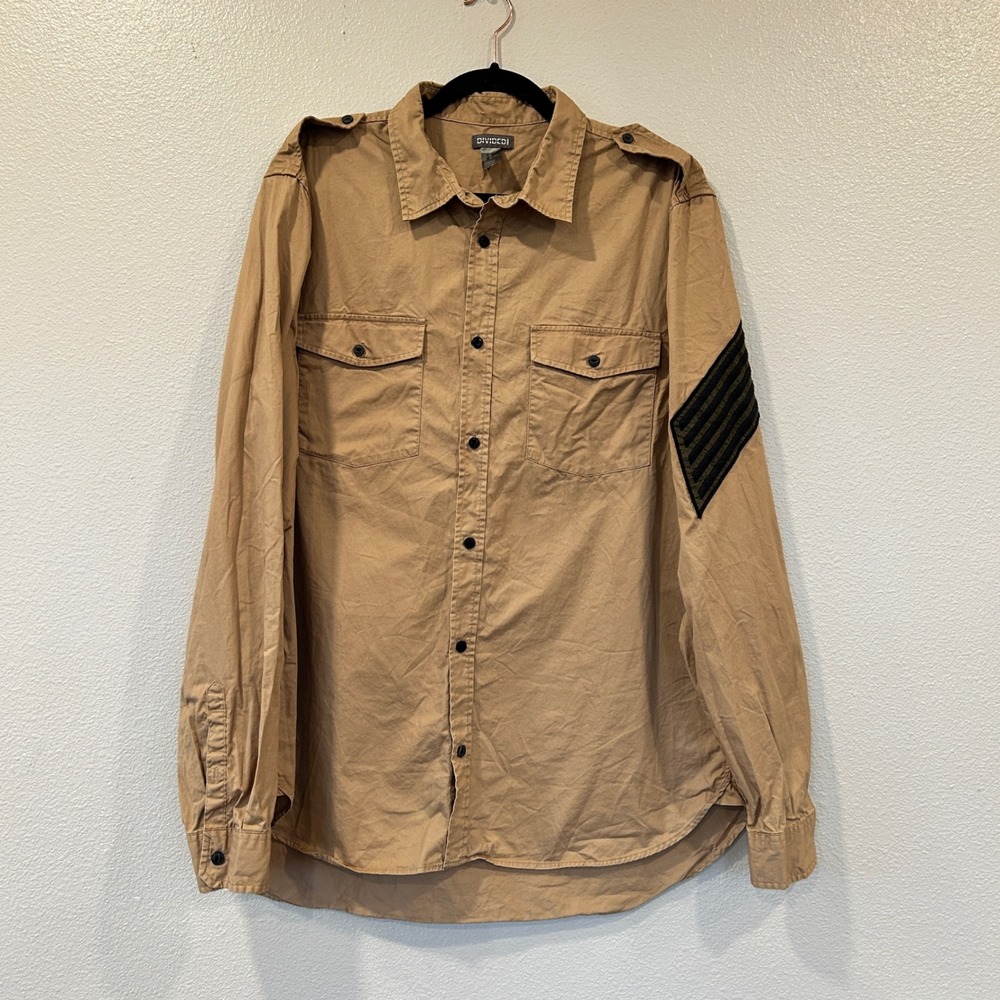 H&M Divided Tan Utility Khaki Military Button Down Shirt Sleeve Patch Men's XL